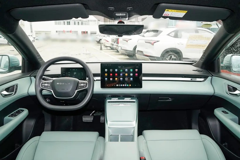 “國家隊”再出手!全新純電轎車,軸距超秦PLUS EV,每公里3分錢