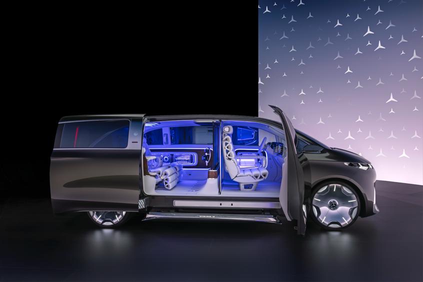 MMA平臺(tái)車型將100%本土化研發(fā) 奔馳上海車展前展示轉(zhuǎn)型成果