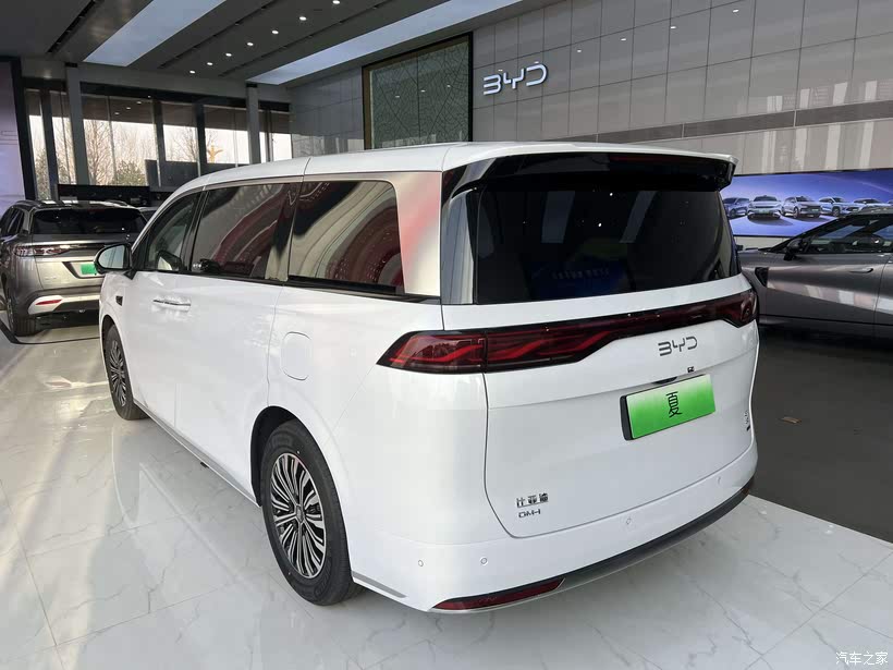 比亞迪夏測(cè)評(píng):家用商務(wù)兩相宜的 MPV 新勢(shì)力