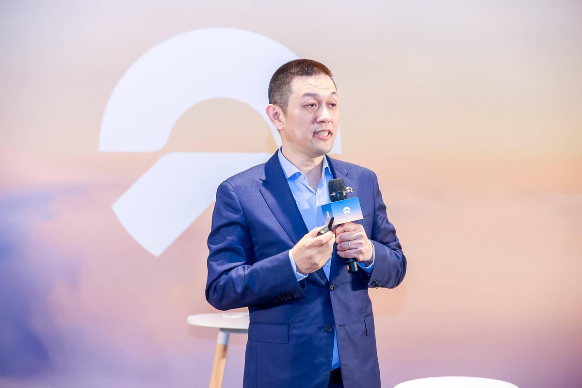 ?蔚來三網合一:是戰略收縮,還是品牌進化的“破繭”?