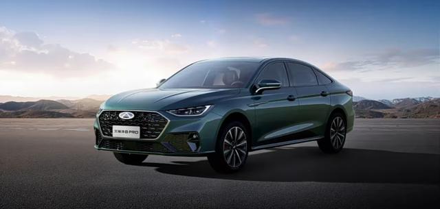 四款燃油轎車來襲 雷克薩斯ES 200灣曜特別版領銜